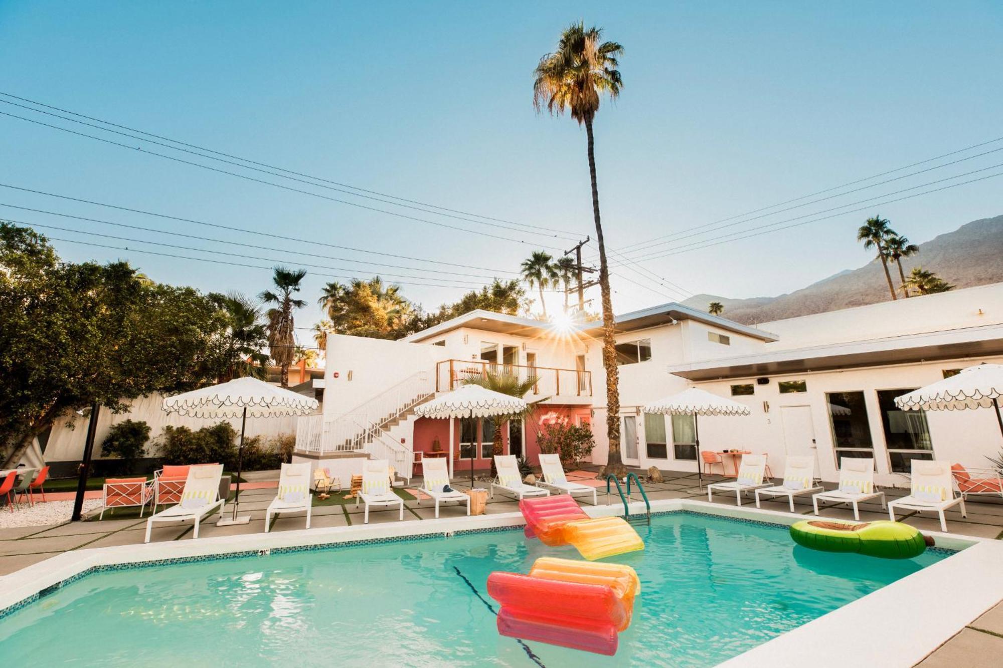 The Wesley Hotel By Avantstay Retro Spacious W Bbq Pool Spa Palm Springs Exterior foto
